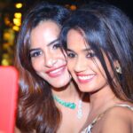 Ashu Reddy Instagram - #AAA ... My heart is so full ♥️ Best Birthday I've ever had..!! 🥳🧿 #ashureddy #birthday2022 #besttimesofmylife #reunion