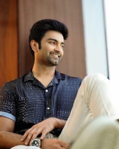 Atharvaa Instagram - In between gigs. 🏃‍♂️