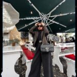 Avneet Kaur Instagram - She designed a life she loves.🖤☕️ Wearing- @zara @hm Boots- @louisvuitton Bag- @gucci Shades- @versace Belt- @gucci 📸- @krupalakhanii.16 Büyükada