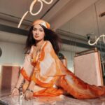 Avneet Kaur Instagram - That summer feeling🧡☀️ Wearing- @loveintimaofficial Mumbai, Maharashtra