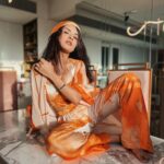 Avneet Kaur Instagram - That summer feeling🧡☀️ Wearing- @loveintimaofficial Mumbai, Maharashtra