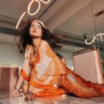Avneet Kaur Instagram - That summer feeling🧡☀️ Wearing- @loveintimaofficial Mumbai, Maharashtra