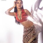 Avneet Kaur Instagram - Desi girl ❤️ Cover star: @avneetkaur_13 Magazine: @culturedwedding Managing Editor: @yadav_manjeet Business Head: @divyanijain1925 Stylist: @juhi.ali Photographer: @ipshita.db Make-up: @sachinmakeupartist1 Hair: @shab_qureshi786 Outfit: @suwishofficial Jewellery: @meraki.mumbai @kharikajai Saree draper: @kkiranseth Location: @maximusstudiomumbai Managed by: @stellaartalent Co-ordinated by: @nadiiaamalik