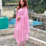 Avneet Kaur Instagram - Ambarsariya mundeya ve kachiya kaliyaan na tod 🕊💓✨ Punjab