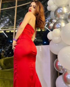 Avneet Kaur Instagram - Birthday behaviour! #21 😛❤️🎂🍷🍾🔥
Wearing- @kostume_county 
Heels- @londonrag_in 
Styled by- @styling.your.soul
