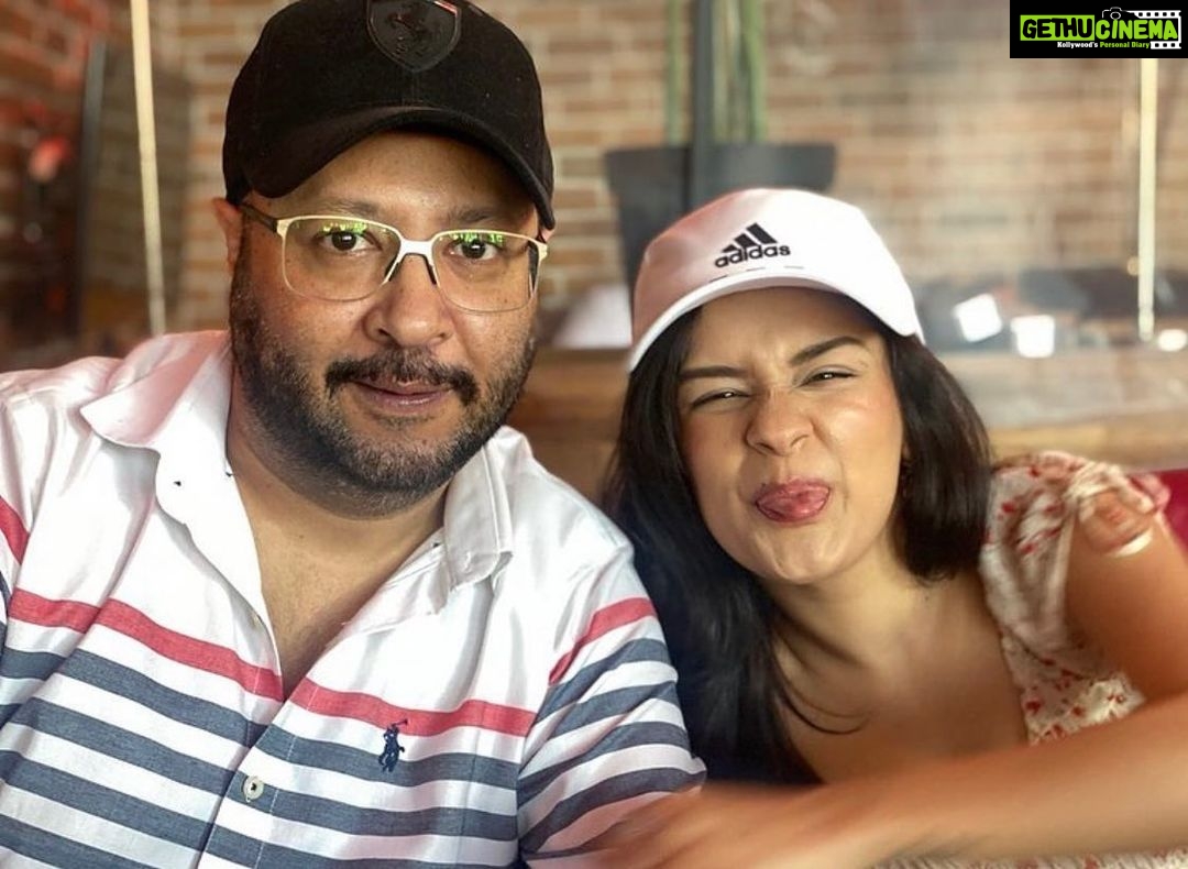 Avneet Kaur Instagram - Happy birthday papa ❤️😘🥰 thank you for being the best support I could ever wish for! No one can ever care for me like you do! You’re my hero!!! I promise to make you proud always and give you all the happiness in the world!🥹😘 I’ll always be your lil girl❤️ @amandeepnandra