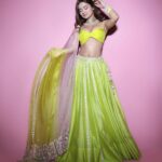 Avneet Kaur Instagram - Happy Diwali 🪔💚 Outfit- @madsamtinzin Jewels- @20am_design @koharbykanika Styled by- @kansalsunakshi MUAH @sachinmakeupartist1 📸 @visualaffairs_va