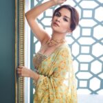 Avneet Kaur Instagram – Dekhu main tujhe ya dekhu kudrat ke nazaare 💛💚💫 @azafashions 

Designer, Prints by Radhika 
Neckpiece & earrings: Varuna D Jani @varunadjani 
Neckpiece as belt: Vaidaan Jewellery @vaidaan 
Editor: Devangi Nishar @devanginishar 
Photographer: Kunal Gupta @kunalgupta91 
Interview: Sreemita Bhattacharya @sreemita_bhattacharya 
Creative Direction: Arthi Medithi @amedithi 
Styled by Krutika Sharma @krutikaa_sharma 
Styling Assistant: Yasha Choraria @theclosetcontroversy 
Makeup by Sachin Salvi @sachinmakeupartist1 
Hairstyling by Arbaz Shaikh @arbazshaikh6210 
Artist managed by Stellaar Talent @stellaartalent