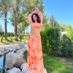 Avneet Kaur Instagram – Summer high 🧡🌴✨

Outfit: @threadnbutton
Stylist : @digitallydiksha Rixos Downtwn Antalya