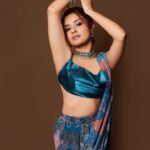 Avneet Kaur Instagram - Haye Mujhpe Chhaya Jo Noor Hai Tera 💙✨ Styled by @natashaabothra With @simstyles20 @teamnatashaabothra Outfit @payal_zinal Jewellery @rubans.in 📸 @miraj_verma_photography
