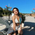 Avneet Kaur Instagram - Beach bum 🌴🥥🤍🐠✨ 👗@styledbysujata Assisted by: @dsheth_826 Outfit:@ruchisoniofficial 📸- @krupalakhanii.16 ANTALYA "BEACH PARK"