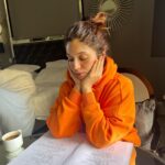 Bhumi Pednekar Instagram - 🙋🏻‍♀️🦊 . . . #hello #instafam #love #joy #newfilm #newvibe