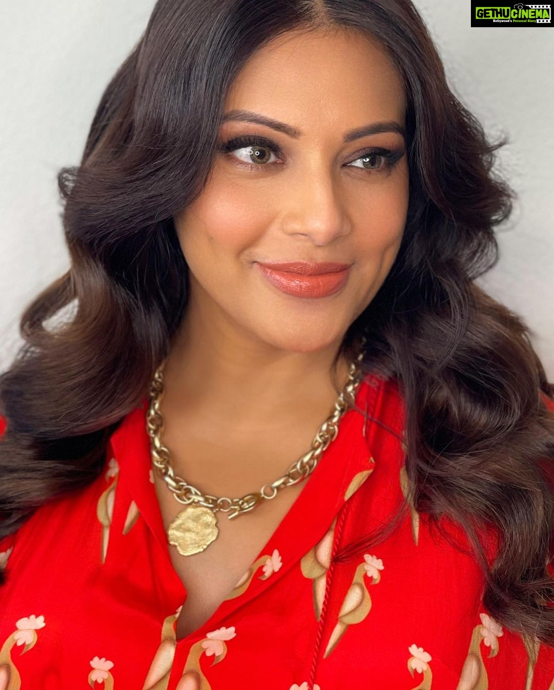 Bipasha Basu Instagram - Roshogolla 😍🧿 #loveyourself #mamatobe