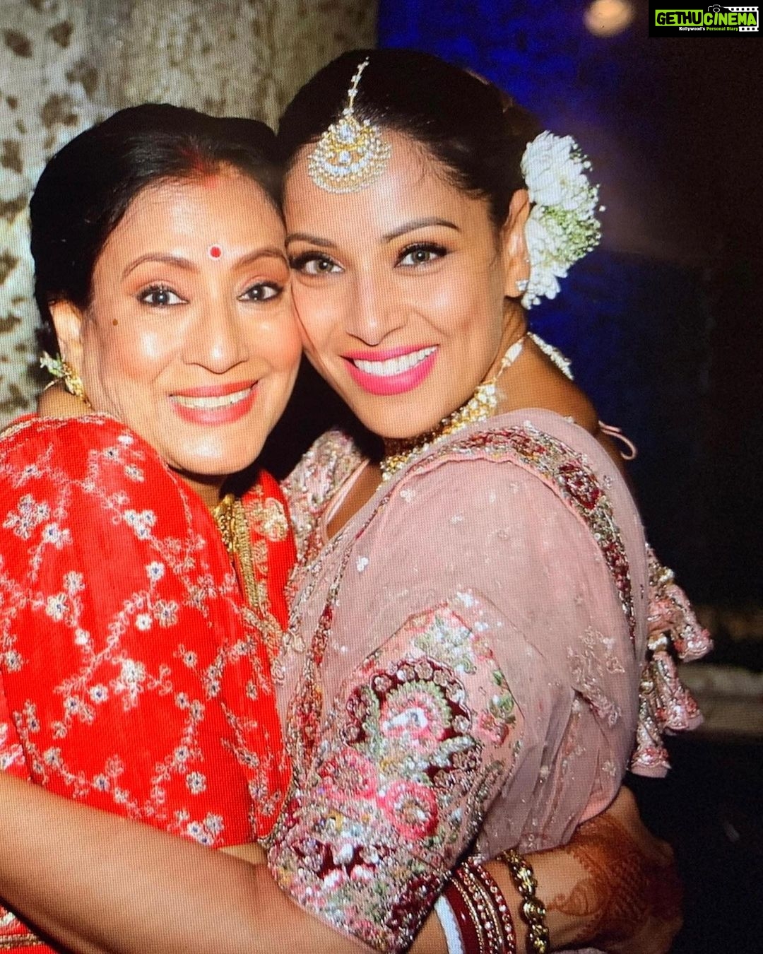 Bipasha Basu Instagram - Happy Birthday Ma ❤️ Stay gorgeous and healthy forever ❤️🤗 Love you ❤️🤗