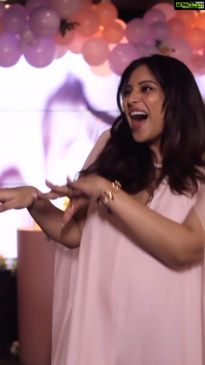 Bipasha Basu Instagram - There ain’t no fun without GURLSSS!!! #littlemonkeyontheway #mamatobe