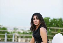 Catherine Tresa Instagram - If it is not Black ..we should just put it back 😜. #blackismyhappycolor #justgirliestuff #mebeingme #mondaymood Captured by @krishna_photography_2411 Styled by @manogna_gollapudi Dress by @houseoffett Accessories by @thetrinkaholic Hair by @marella_makeupstudio Makeup by @madhu_derangula