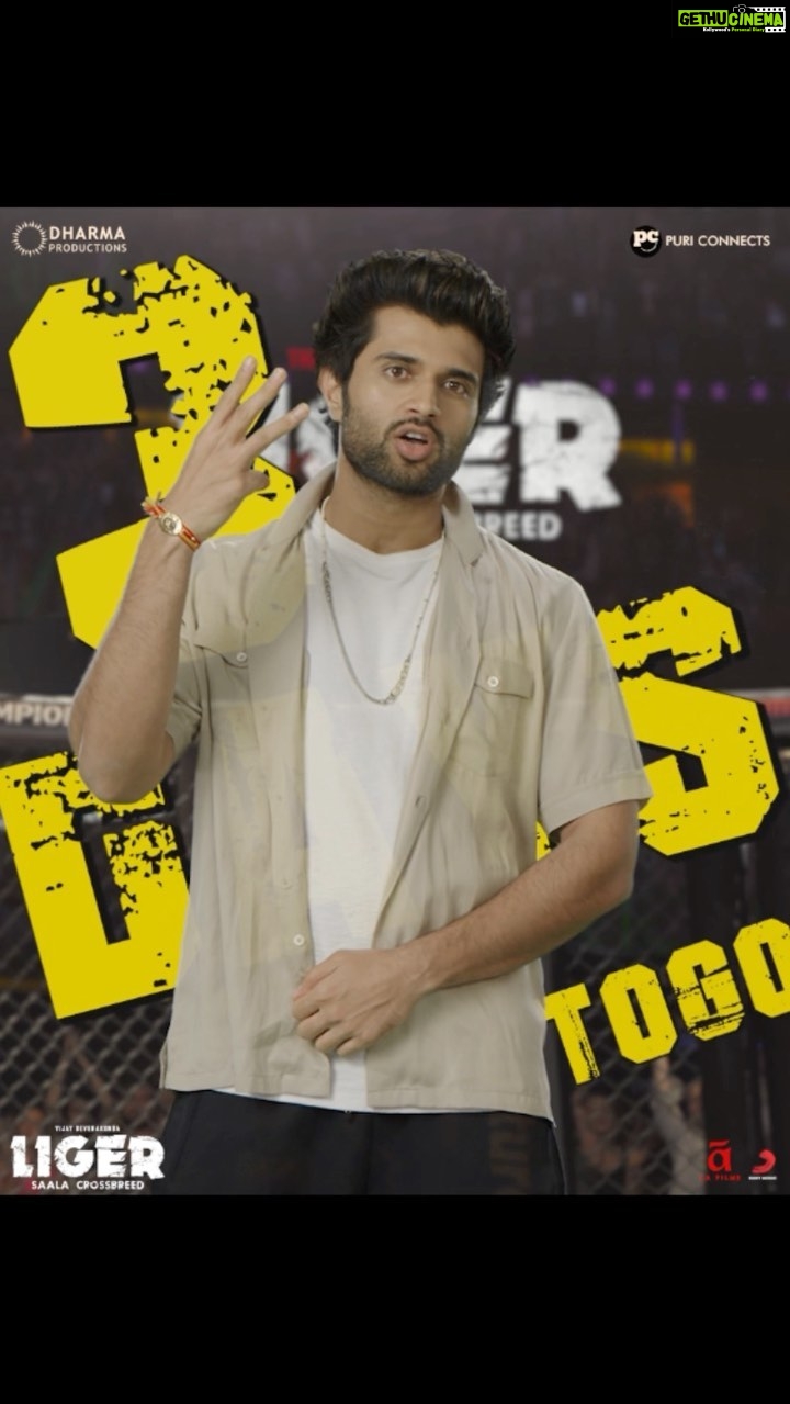 Charmy Kaur Instagram - 3ļøā£ DAYS TO GO! Join #Liger in his fight šš¾ #LigerHuntBegins In Cinemas WW from AUG 25th š„ Book your tickets now! š bit.ly/LigerBMS š« bit.ly/LigerPaytm @TheDeverakonda @ananyapandayy @karanjohar #PuriJagannadh @apoorva1972 @DharmaMovies @PuriConnects