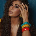 Chitrangada Singh Instagram - The Afro Rhapsody from @eshaamiinlabel1 by @eshaamiin1 @lakmefashionwk x @fdciofficial . . Makeup & hair by @meghnabutanihairandmakeup Photographer @priyankknandwana