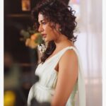 Chitrangada Singh Instagram – … aapka pyaar n appreciation…chahey thoda zyadaa ..thoda kum but .. means a lot !
❤️🙏🏼💫

#photodump  #bts memories of कटिंग चाय 
#modernlovemumbaionprime 💜