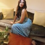 Chitrangada Singh Instagram – 🦋💙
#blurrynights #phonephotoshoots ❤️
.
.
@pushkinbhasin 
@yashaswinigupta_makeup 
@eshaamiin1 
Outfit : @scalausa 
Jwellery : @curiocottagejewelry @diosaparis 
📸 @ayushi.20