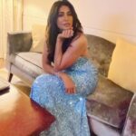 Chitrangada Singh Instagram – 🦋💙
#blurrynights #phonephotoshoots ❤️
.
.
@pushkinbhasin 
@yashaswinigupta_makeup 
@eshaamiin1 
Outfit : @scalausa 
Jwellery : @curiocottagejewelry @diosaparis 
📸 @ayushi.20