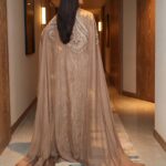 Daisy Shah Instagram - ✨ #dubaidiaries . . . Wearing: @helenaarcollection 📸: @ehtasham_saeed