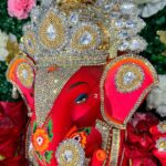 Daisy Shah Instagram - ॥ ॐ श्री गाणेशाय नम: ॥ . . . Happy Ganesh Chaturthi 🙏 #vighnaharta #letgoletgod