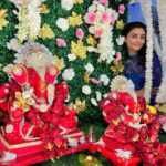 Daisy Shah Instagram - ॥ ॐ श्री गाणेशाय नम: ॥ . . . Happy Ganesh Chaturthi 🙏 #vighnaharta #letgoletgod