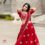 Deepthi Sunaina Instagram – ❤️
#deepthisunaina 
.
.
.
.
.
Outfit: @tasyacouture @mittu_reddy 
PC: @dreamdaystudios 
#deepthisunaina #tasyacouture