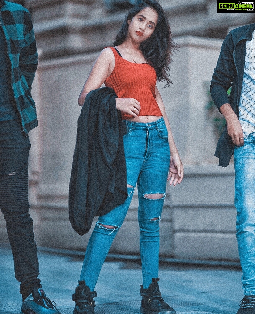 Deepthi Sunaina Instagram - What a Change over mama 😝 My outfits may have changed over the years but my casual chic style will always help me to #BeUnskippable. The only thing that's common in these pictures is that I'm Unskippable 😜😜 I love keeping my look super simple and chic and @myntra's new collection helps me do just that. So go find your style and #BeUnskippable with me. - LINK in BIO #ContestAlert - Upload your pictures showing us how your fashion has evolved over the years using #BeUnskippable and stand a chance to win vouchers from Myntra! . . . #galleri5InfluenStar