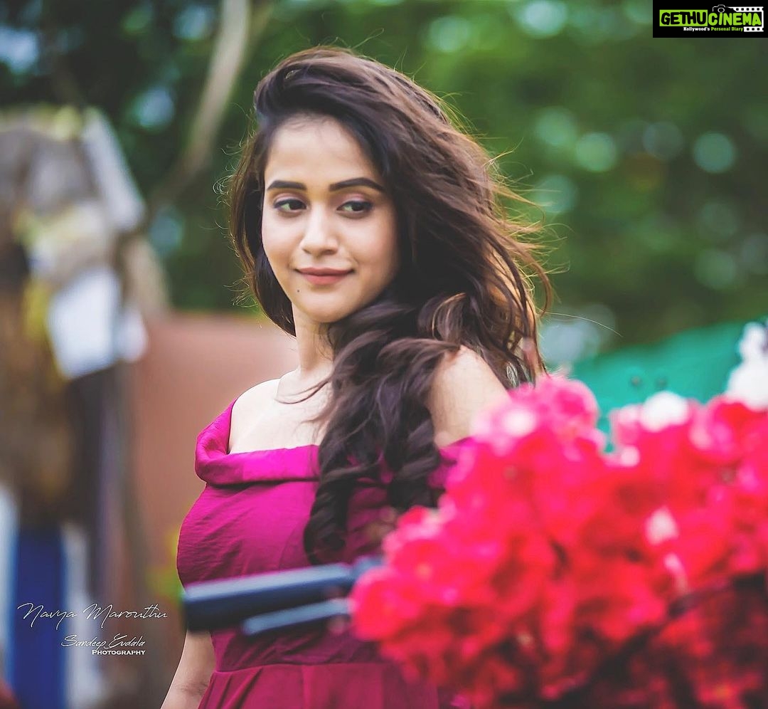 Deepthi Sunaina Instagram - When no one else believed in me, i did ! 🙂 . . . . . PC: @sandeepgudalaphotography Outfit: @navya.marouthu Location: @thefotogarage