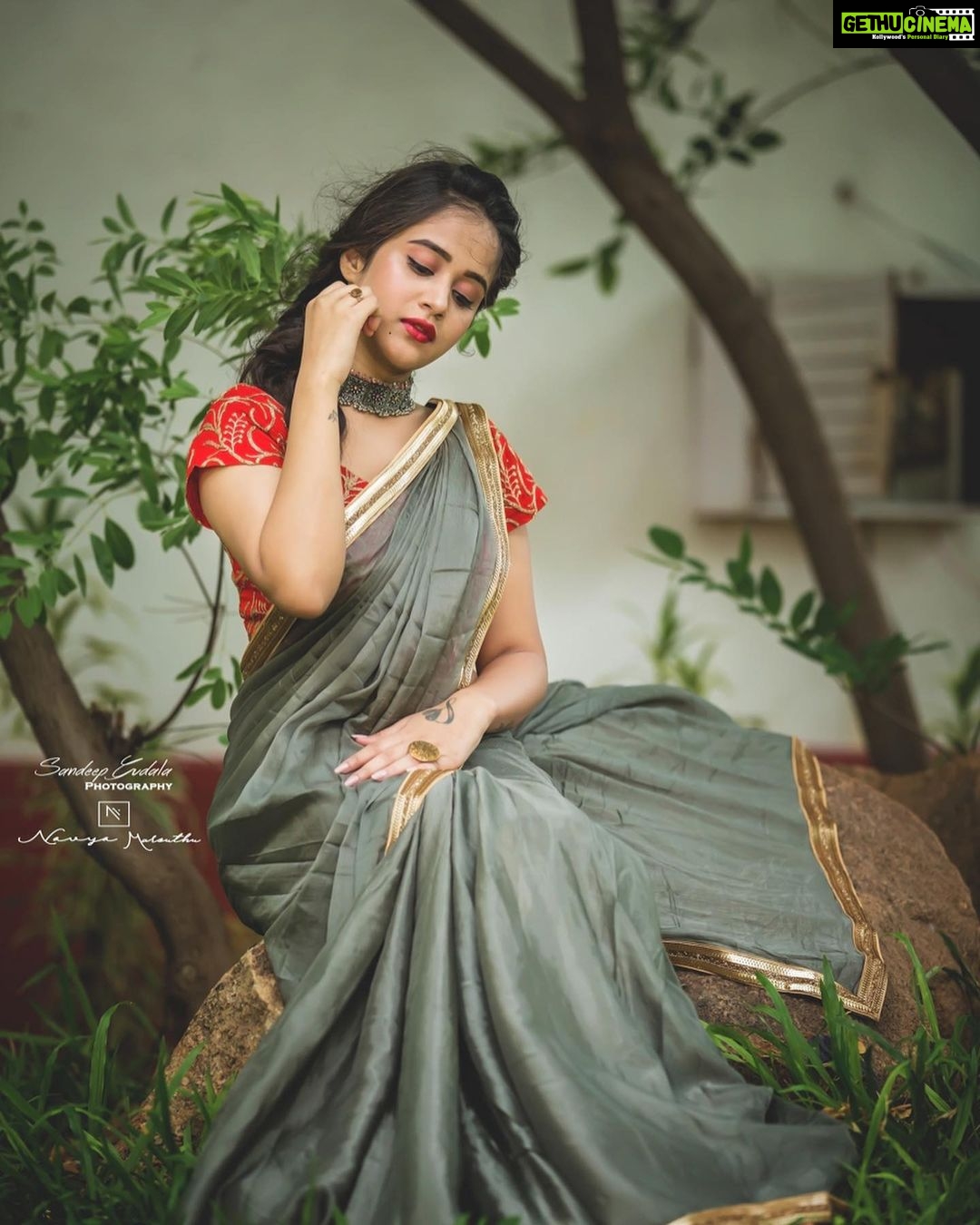 Deepthi Sunaina Instagram - Learn to sit back and observe, not everything needs a reaction. . . . . . . PC: @sandeepgudalaphotography Location: @thefotogarage Outfit: @navya.marouthu