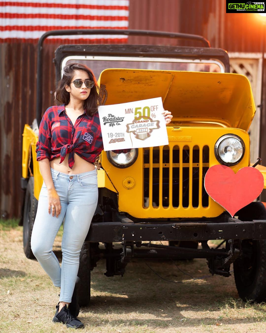 Deepthi Sunaina Instagram - No, I can’t keep calm because the hottest sale of this summer from my favorite brand @theroadsterlife is ON 💕 and it’s killin’ it !! It is the Roadster Grand Garage Sale - min. 50% OFF on everything just today and tomorrow 💥💥💥🥳 Plus all of you guys - my lovely fam - will get extra 20% OFF exclusively using my coupon code 🛍 🛍 Click the link in my bio to get the coupon and head to @myntra now!! #TheRoadsterLife #RoadsterGrandGarageSale . . . #galleri5influenstar PC: @saikrishna.gunti Location: @thefotogarage The Foto Garage