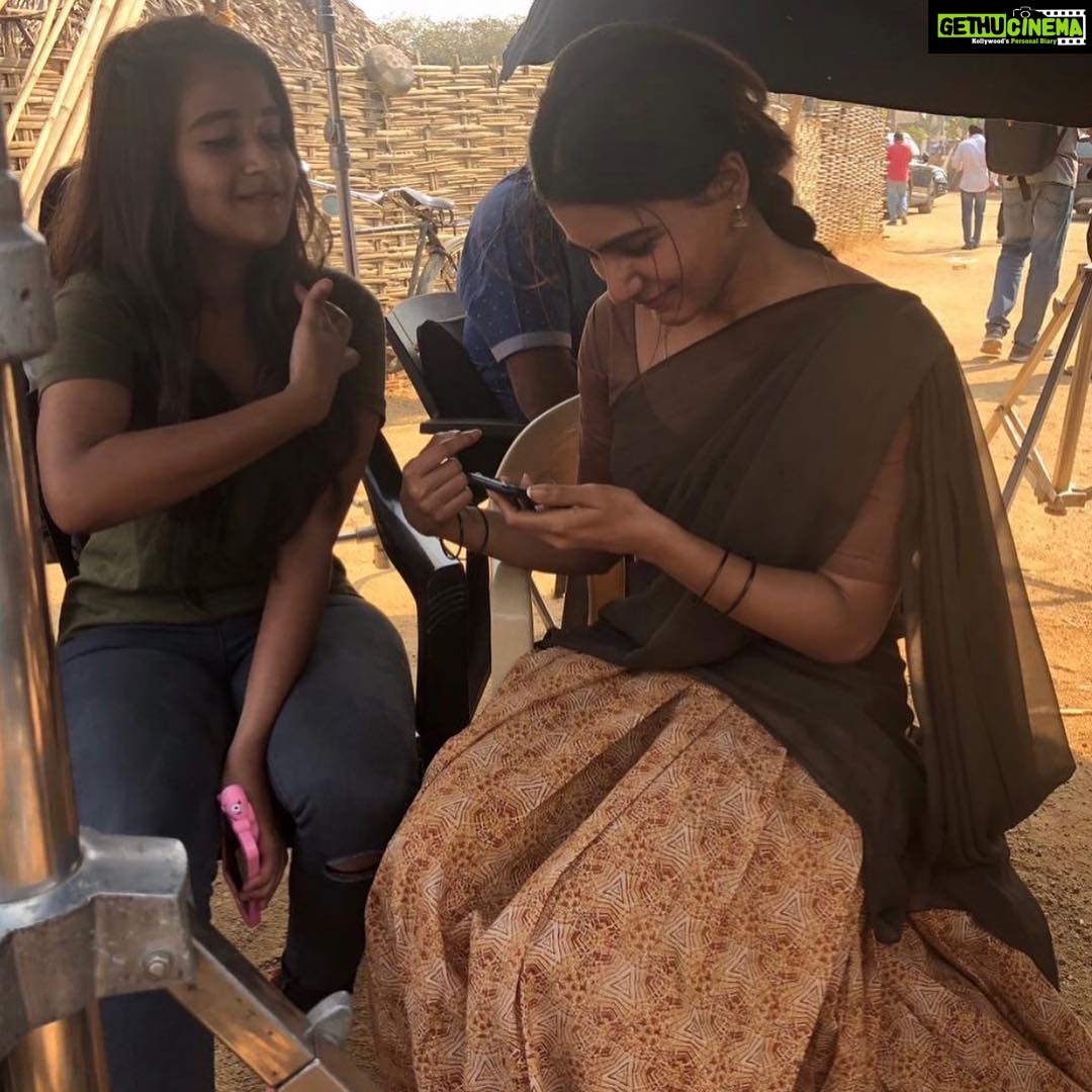 Deepthi Sunaina Instagram - This was my best birthday gift ❤️wishes from you was not at all expected! Thankyou so much nd thanks to @seshankabinesh shannu_7 for making this happen. You actually made my day 😘I just love you sam ❤️☹️ you are my HAPPINESS! Irugu disti porugu disti na disti oorlo andari disti nee meeda padakunda undaalani korukuntu meeku janma dhin shubhakaankshalu 😍❤️ @samantharuthprabhuoffl #foreversamfan