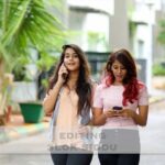 Deepthi Sunaina Instagram - I'm in love with this video 😍❤ @nandu_ramisetty @0nly__me__ nta cute unnaro❤😍 cinematography: @mark_man_ Editing : @3lok_siddu Production: @tharun_varma_ @sujith_raju9666 Full video link in my bio❤