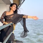 Deepthi Sunaina Instagram - Nothing can bring you peace but yourself. #deepthisunaina Kerala house boat