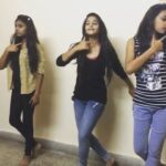 Deepthi Sunaina Instagram - Dancing with dem(@wadde_shivjyothi @adi______ti00 )for the first tym😂i mean with you( @adi______ti00 )VC: @akshita_singhh ❤️😘#madamiyan #shruthihassan #arjunkapoor #tevar #dubsmash #180