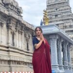 Deepthi Sunaina Instagram – The only way to worry about nothing is to pray about everything. 🙌 
#deepthisunaina 
.
.
.
.
 Jwellery: @fashioncurvee Arupadai Veedu Murugan Temple, Besant Nagar