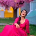 Deepthi Sunaina Instagram – 💕 
#deepthisunaina

.
 Outfit: @navya.marouthu 
PC: @rollingcaptures 
MUA: @panduchalapati 
Location: @mrandmrsstudiohyd 
Earrings: @fashioncurvee 
#deepthisunaina