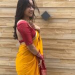 Deepthi Sunaina Instagram - ❤️❤️ #deepthisunaina VC: @abhignya9 ❤️ . . . Saree: @kulkarni_sisters