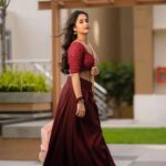 Deepthi Sunaina Instagram - Start each day with a pure vibe/ smile. #deepthisunaina . . . . . . PC: @rollingcaptures Outfit: @navya.marouthu 😘 MUA: @panduchalapati