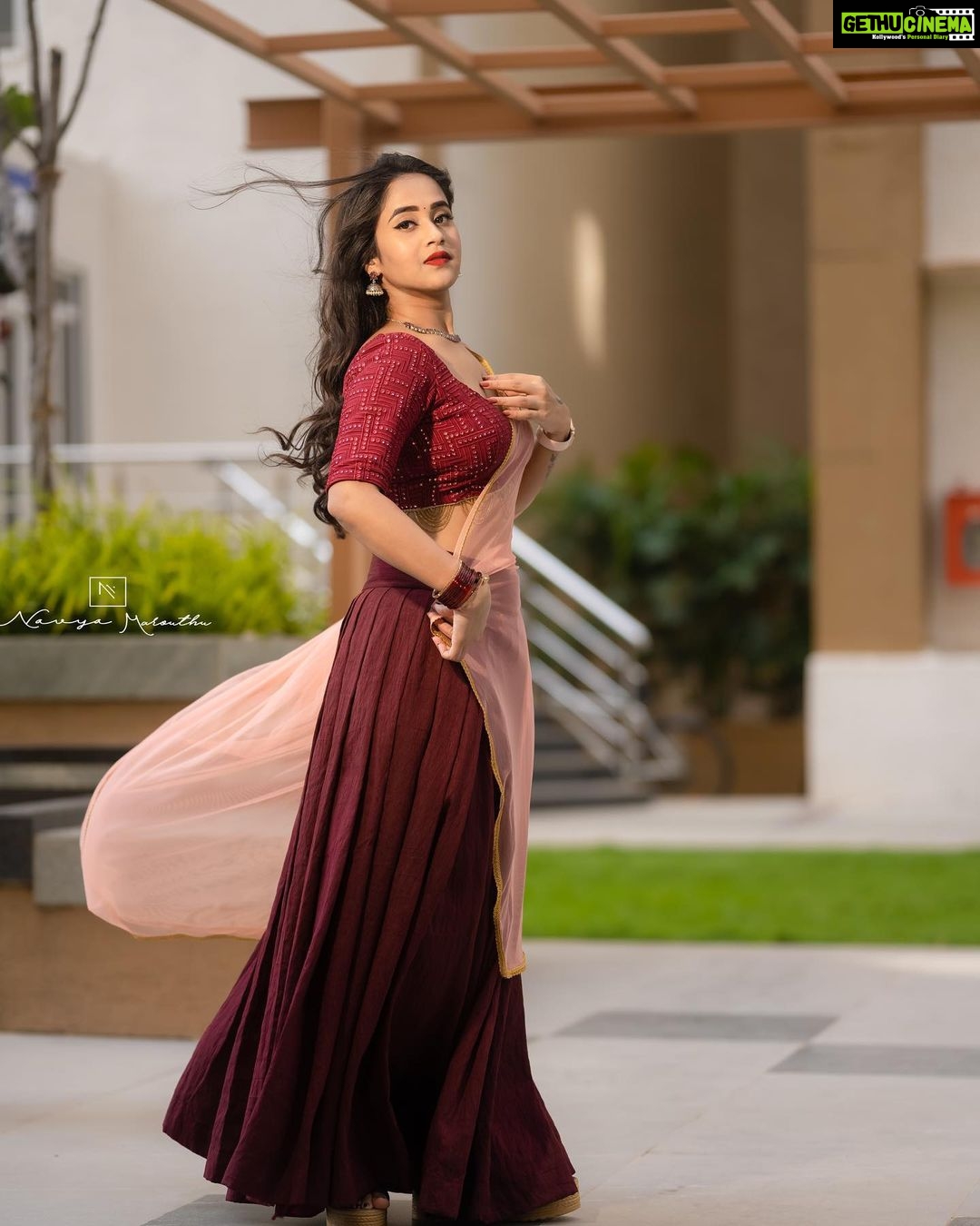 Deepthi Sunaina Instagram - Start each day with a pure vibe/ smile. #deepthisunaina . . . . . . PC: @rollingcaptures Outfit: @navya.marouthu 😘 MUA: @panduchalapati