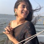 Deepthi Sunaina Instagram - Nothing can bring you peace but yourself. #deepthisunaina Kerala house boat