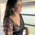 Deepthi Sunaina Instagram - Nothing can bring you peace but yourself. #deepthisunaina Kerala house boat