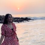 Deepthi Sunaina Instagram – Okay Mother Nature, you win. ❤️ 
#deepthisunaina Fort Kochi Beach