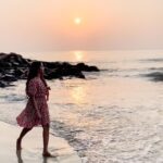 Deepthi Sunaina Instagram - Okay Mother Nature, you win. ❤️ #deepthisunaina Fort Kochi Beach