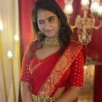 Deepthi Sunaina Instagram – I don’t know what’s going on, but it’s going on.😅 
#deepthisunaina 
.
.
.
.
.
.
Outfit @navya.marouthu
Choker: @fashioncurvee
Waist belt: @nakshatra_jewels