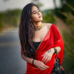 Deepthi Sunaina Instagram – Let positive vibes embrace you. 🤓 
#deepthisunaina

.
.
.
.
.
 Outfit: @navya.marouthu ❤️ 
Pc: @saikrishna.gunti 
Ec: @rollingcaptures 
#deepthisunaina