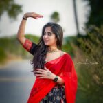 Deepthi Sunaina Instagram – Life is a series of thousand little miracles, notice them.❤️🤗 
#deepthisunaina 
.
.
.
.
.
.
 Outfit: @navya.marouthu ❤️ 
Pc: @saikrishna.gunti 
Ec: @rollingcaptures 
#deepthisunaina