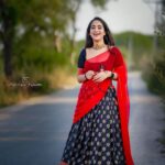 Deepthi Sunaina Instagram – Life is a series of thousand little miracles, notice them.❤️🤗 
#deepthisunaina 
.
.
.
.
.
.
 Outfit: @navya.marouthu ❤️ 
Pc: @saikrishna.gunti 
Ec: @rollingcaptures 
#deepthisunaina